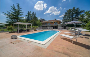 Amazing home in Asti with WiFi, Outdoor swimming pool and 4 Bedrooms